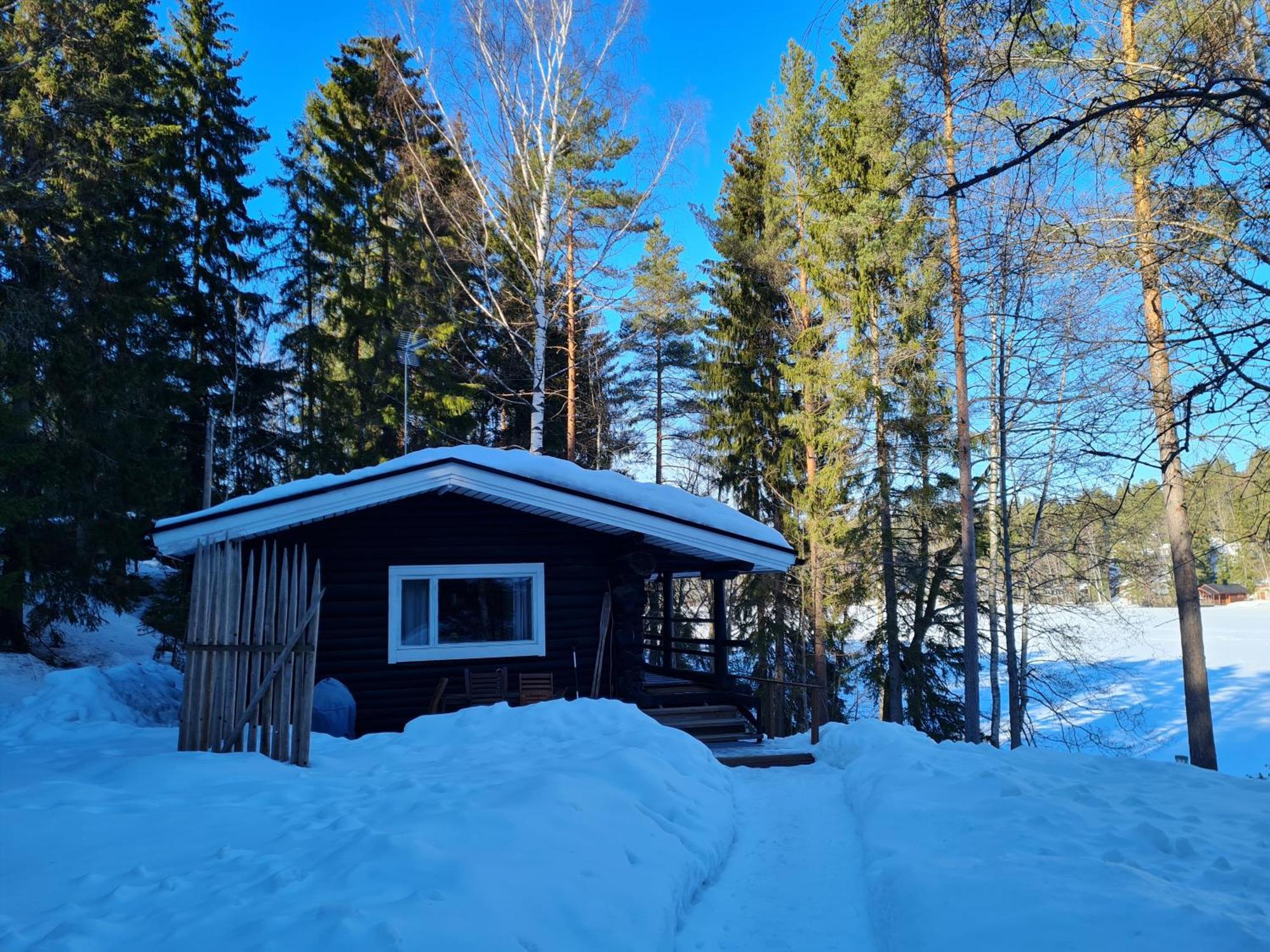 Hawkhill Cottage Resort Tervalampi Buitenkant foto